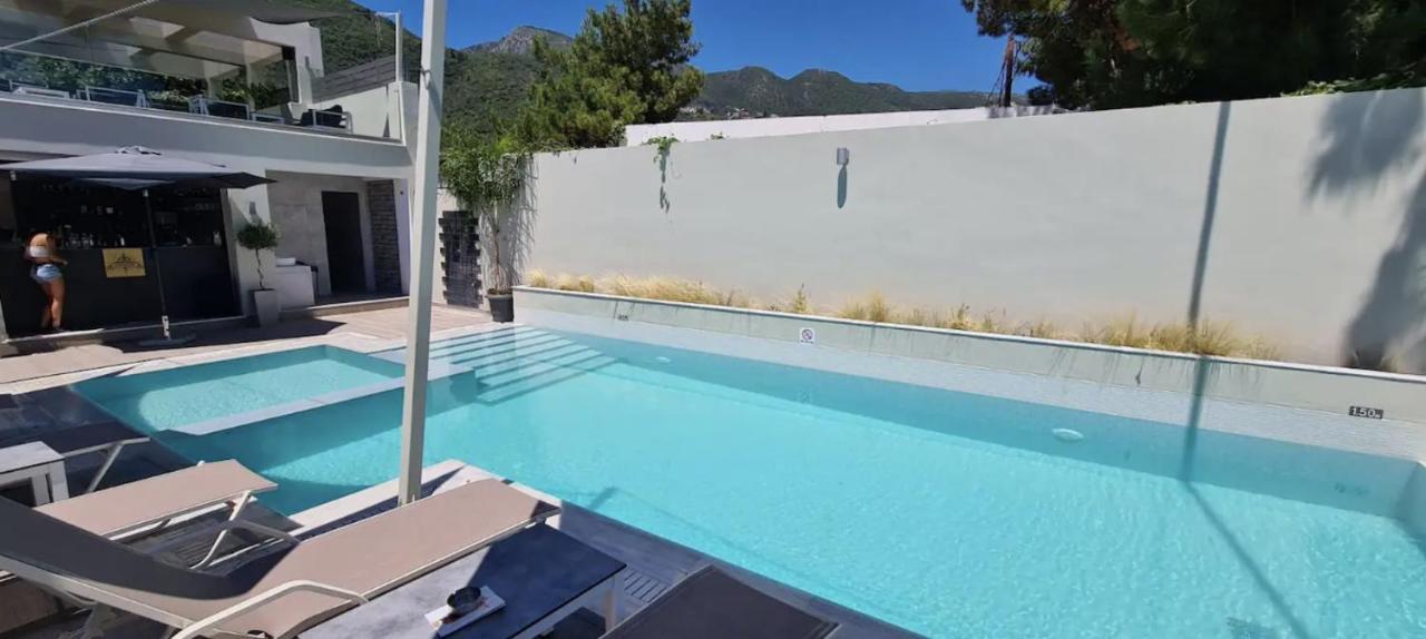 Windrose - Shared Pool Appartement Ýpsos